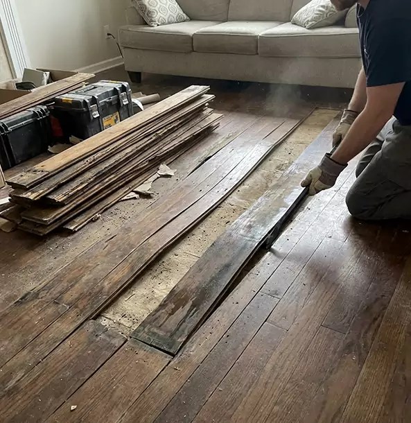 Why Snellville Homeowners Choose Snellville Restoration Pro for Water Damage Floor Repair?
